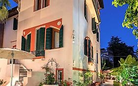 Hotel Villa Stella